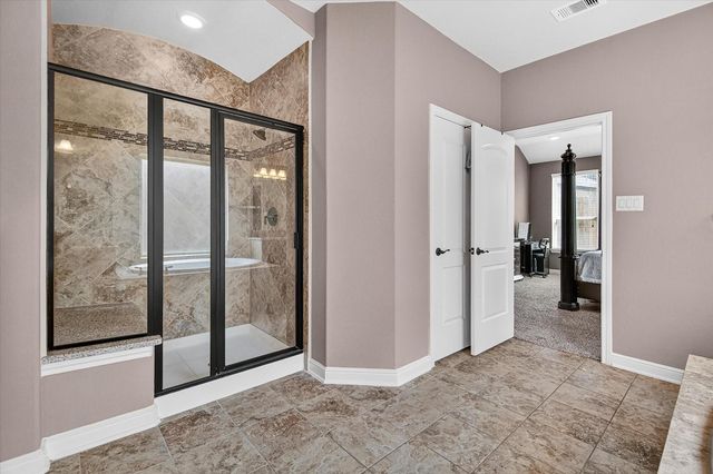 10066 S Whimbrel Circle, Conroe, TX 77385