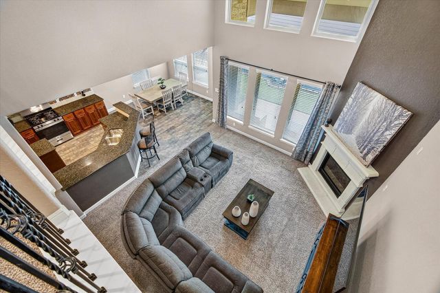 10066 S Whimbrel Circle, Conroe, TX 77385