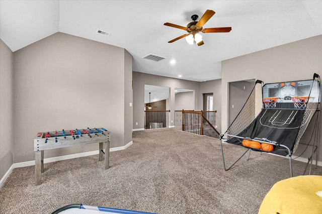 10066 S Whimbrel Circle, Conroe, TX 77385