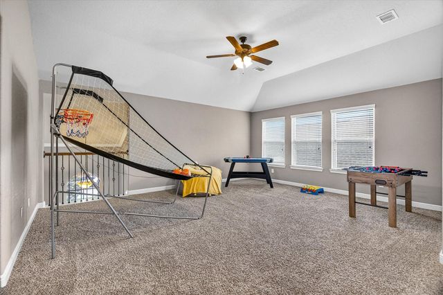 10066 S Whimbrel Circle, Conroe, TX 77385