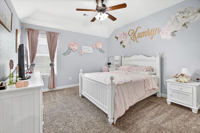 10066 S Whimbrel Circle, Conroe, TX 77385