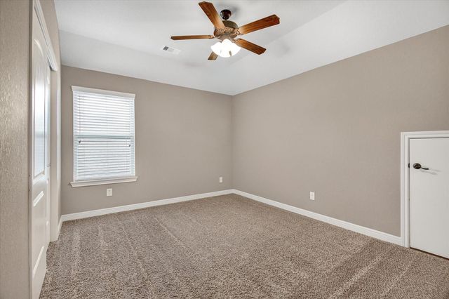 10066 S Whimbrel Circle, Conroe, TX 77385