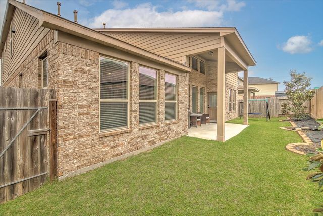 10066 S Whimbrel Circle, Conroe, TX 77385