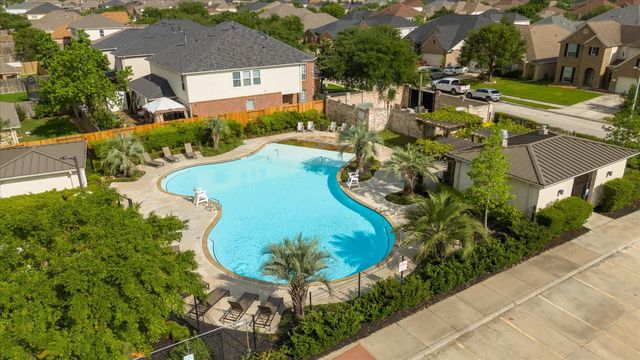 10066 S Whimbrel Circle, Conroe, TX 77385