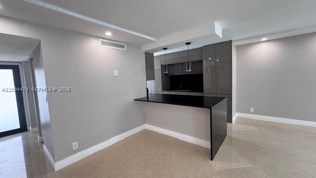 2503 Bridgewood Ln 2503, Boca Raton, FL 33434