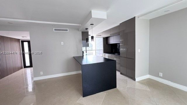 2503 Bridgewood Ln 2503, Boca Raton, FL 33434