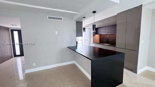 2503 Bridgewood Ln 2503, Boca Raton, FL 33434