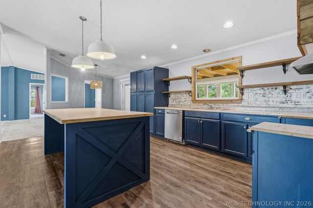 79 Black Jack Street, Lone Grove, OK 73443