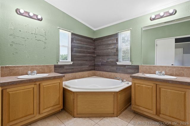 79 Black Jack Street, Lone Grove, OK 73443