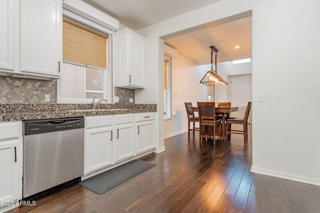 706 E WASHINGTON Street 124, Phoenix, AZ 85034