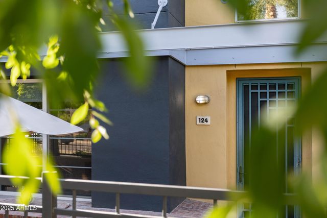 706 E WASHINGTON Street 124, Phoenix, AZ 85034