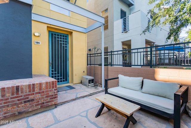 706 E WASHINGTON Street 124, Phoenix, AZ 85034