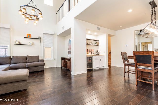 706 E WASHINGTON Street 124, Phoenix, AZ 85034