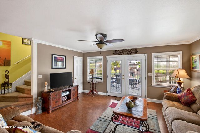 10199 Whale Avenue, Bay Saint Louis, MS 39520