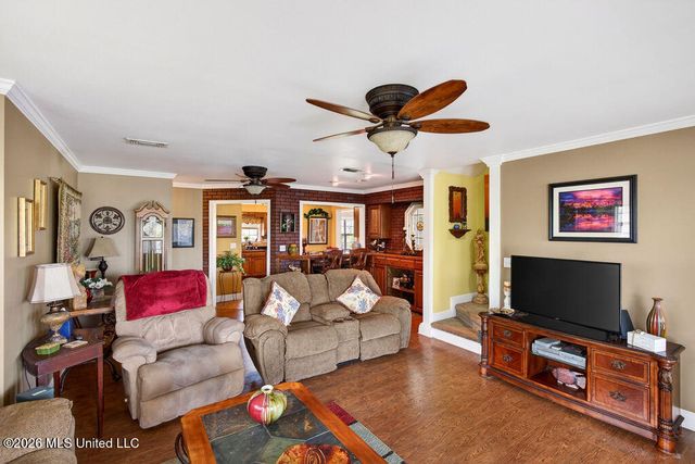 10199 Whale Avenue, Bay Saint Louis, MS 39520