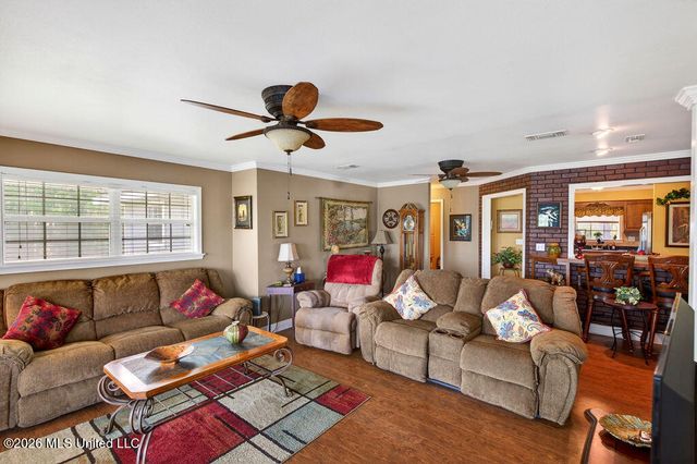 10199 Whale Avenue, Bay Saint Louis, MS 39520