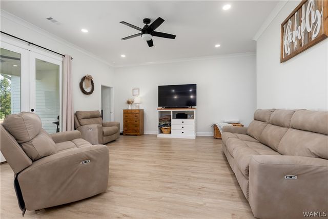 11602 MEADOWS, Berry, AL 35546