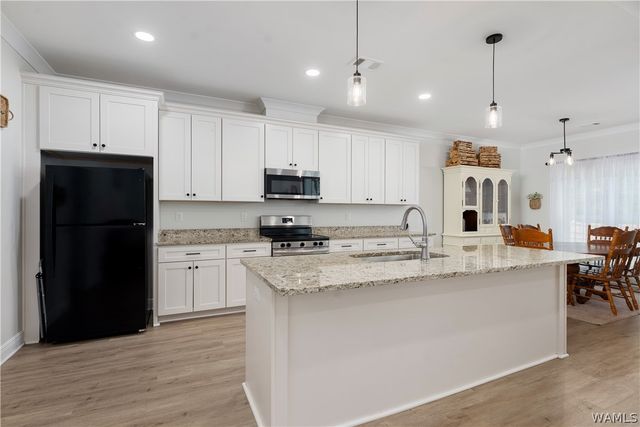 11602 MEADOWS, Berry, AL 35546