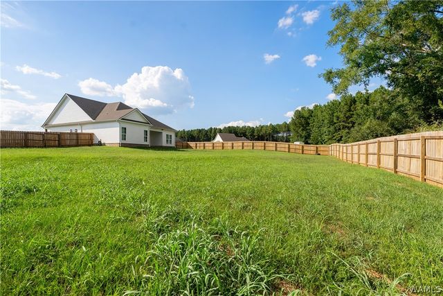 11602 MEADOWS, Berry, AL 35546