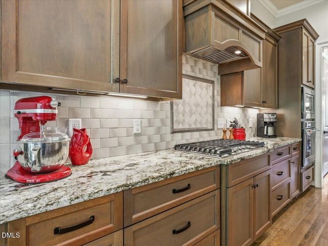 208 Fairway Vista Drive, Holly Springs, NC 27540