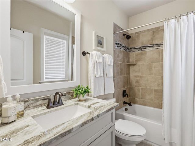 208 Fairway Vista Drive, Holly Springs, NC 27540