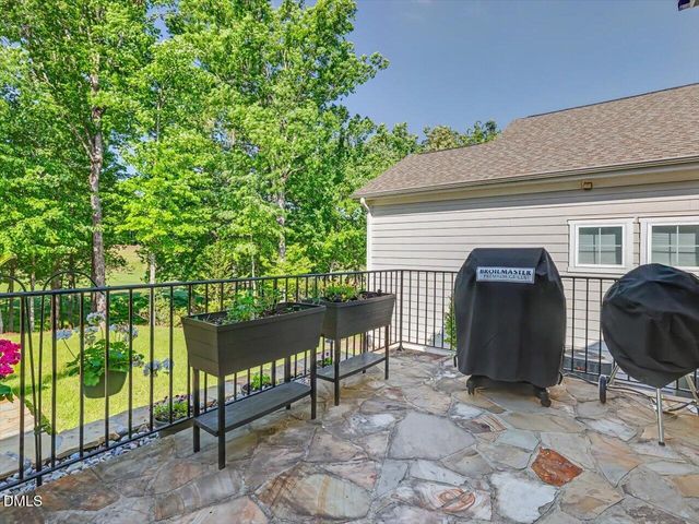 208 Fairway Vista Drive, Holly Springs, NC 27540