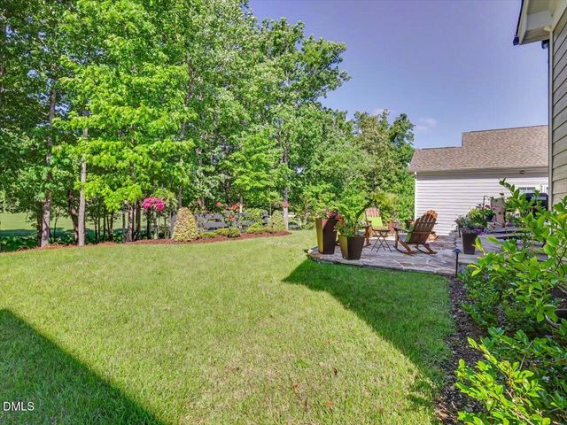 208 Fairway Vista Drive, Holly Springs, NC 27540