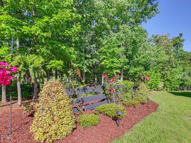 208 Fairway Vista Drive, Holly Springs, NC 27540