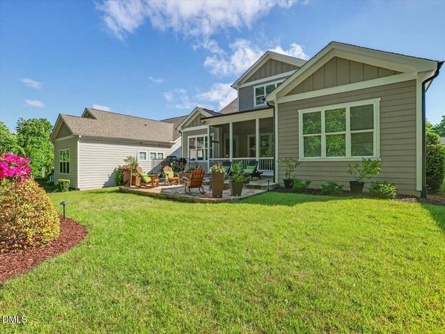 208 Fairway Vista Drive, Holly Springs, NC 27540