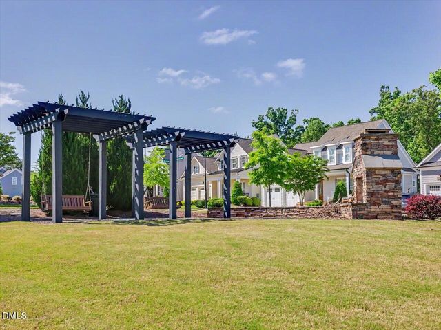 208 Fairway Vista Drive, Holly Springs, NC 27540