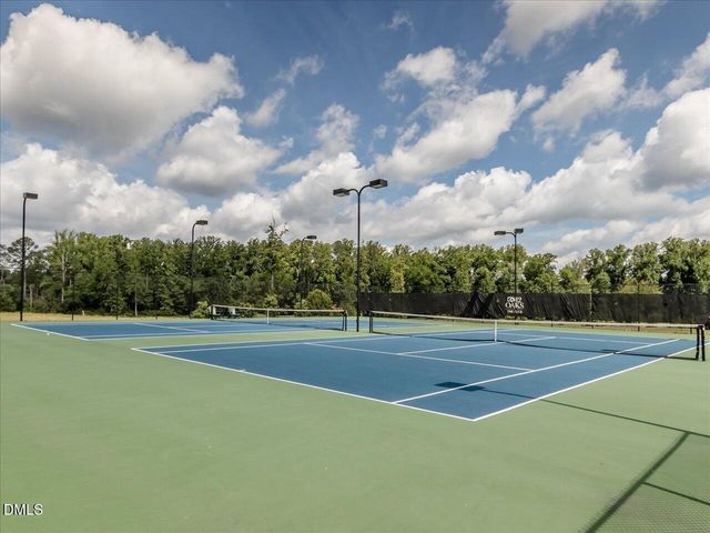 208 Fairway Vista Drive, Holly Springs, NC 27540