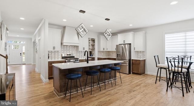 12108 GRANDVIEW HILL CT, Ashland, VA 23005