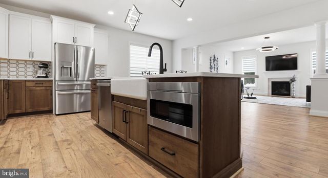 12108 GRANDVIEW HILL CT, Ashland, VA 23005