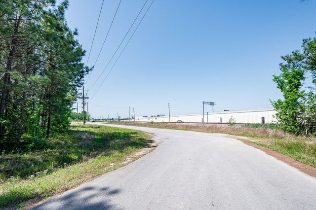 SEC Midline Rd, Cleveland, TX 77327
