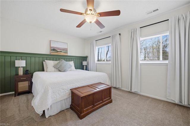 1928 Slalom DR, Virginia Beach, VA 23453