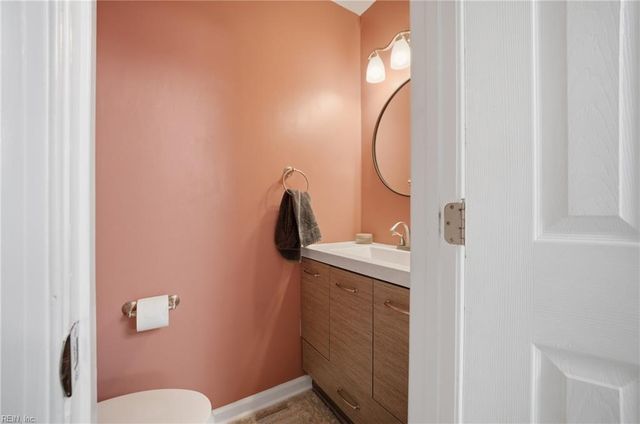 1928 Slalom DR, Virginia Beach, VA 23453