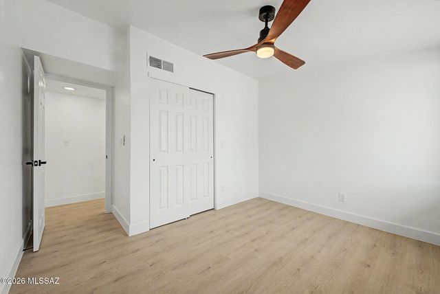 1212 W Fresno Street, Tucson, AZ 85745
