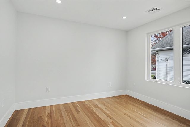 19 Drew Road 19, Belmont, MA 02478