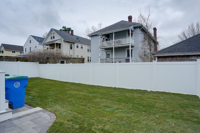 19 Drew Road 19, Belmont, MA 02478