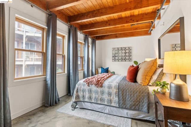 2875 Glascock St 209, Oakland, CA 94601