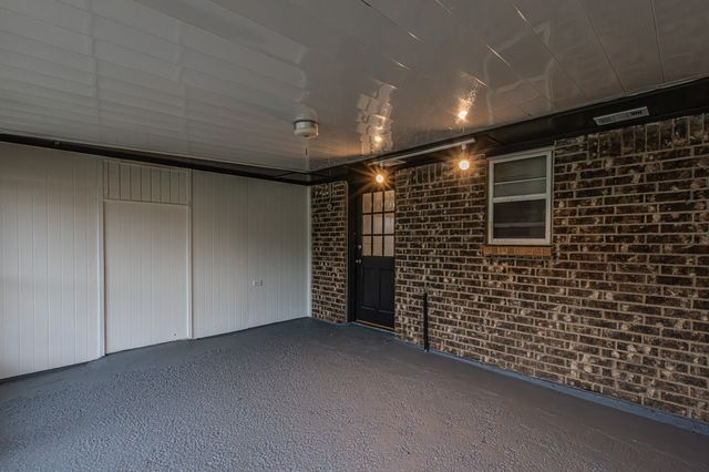 911 Cambridge Drive, Duncanville, TX 75137