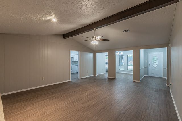 911 Cambridge Drive, Duncanville, TX 75137