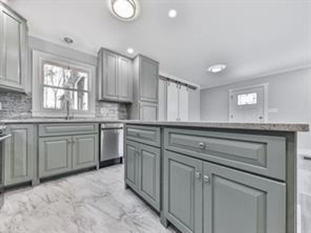 2406 Pine Drive NW, Kennesaw, GA 30152