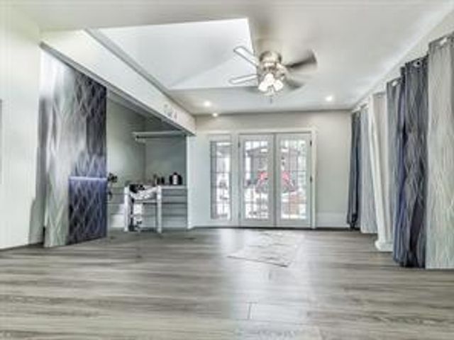 2406 Pine Drive NW, Kennesaw, GA 30152