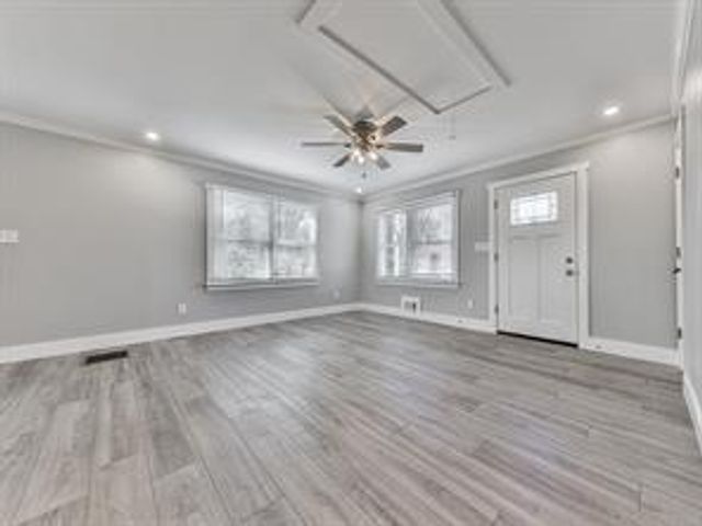 2406 Pine Drive NW, Kennesaw, GA 30152