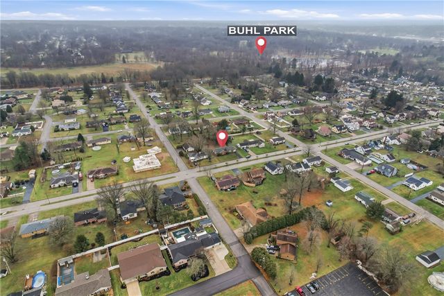 359 Koehler Dr, Sharpsville, PA 16150