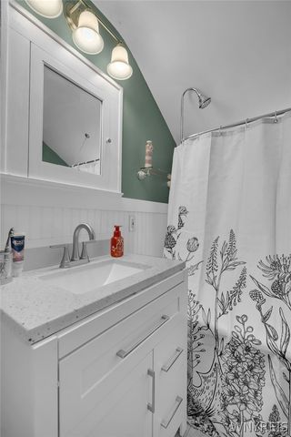 811 91st Street, Niagara Falls, NY 14304