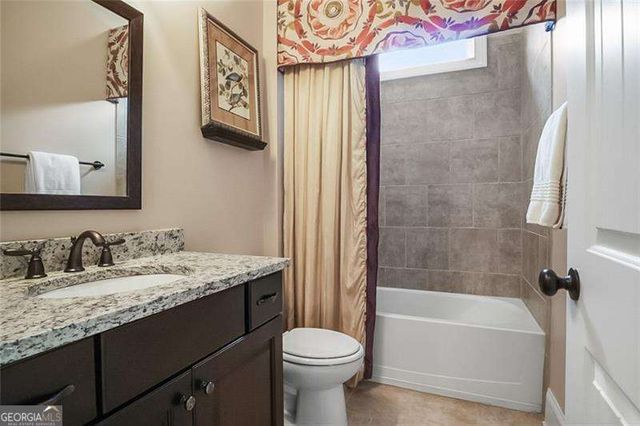 715 Creekside Bend, Alpharetta, GA 30004