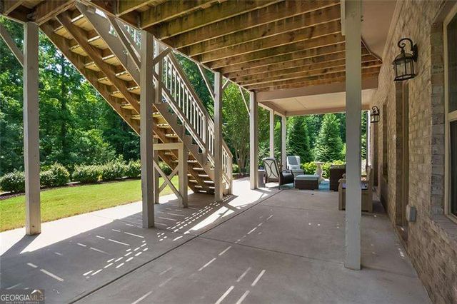 715 Creekside Bend, Alpharetta, GA 30004