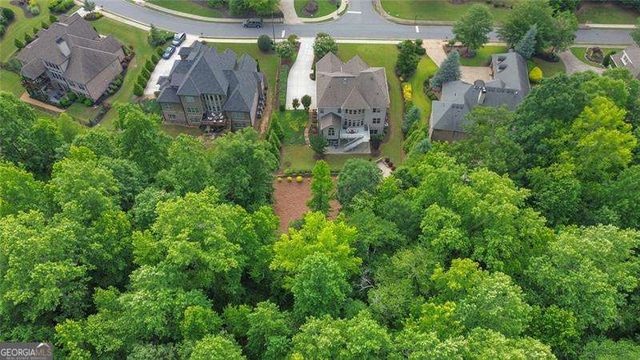 715 Creekside Bend, Alpharetta, GA 30004
